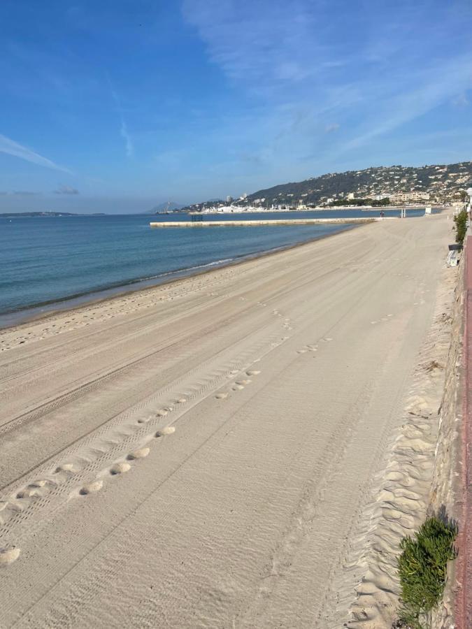 Grand Studio 7 Minutes De La Plage Et Climatise Sur Juan Les Pins Antibes Exterior foto